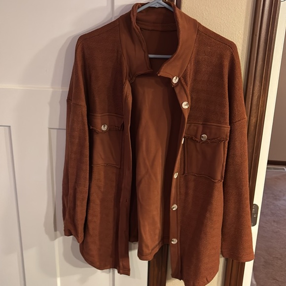 SHEIN Layering Top - Picture 4 of 4